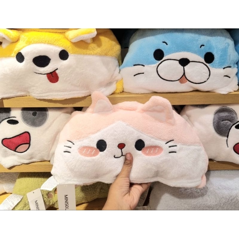 MINISO ANIMAL FACES COLLECTION HOODED BLANKET / SELIMUT
