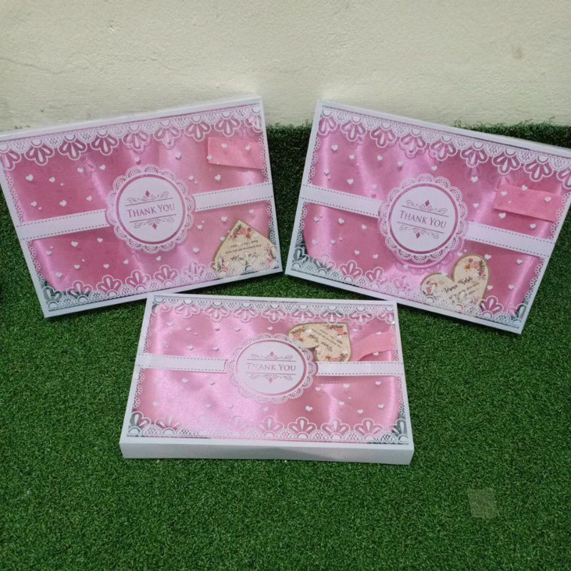 Souvenir nikah pouch besar kemas mika motif