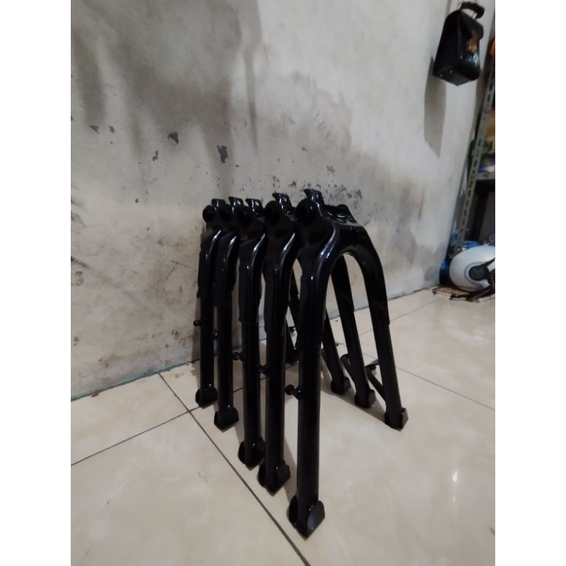 Standar tengah honda win 100