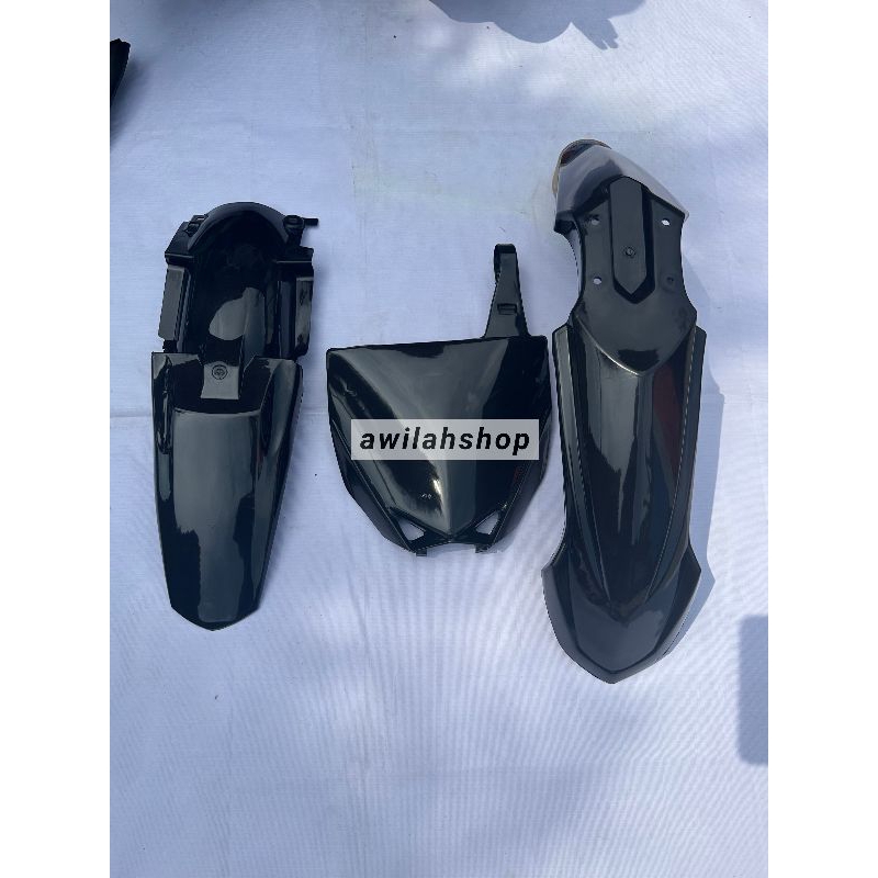 SPAKBOR DEPAN YZ 85 NEW DAN PAPAN NOMOR YZ 85 NEW PLUS SPAKBOR BELAKANG YZ 85 NEW Bukan supermoto cr