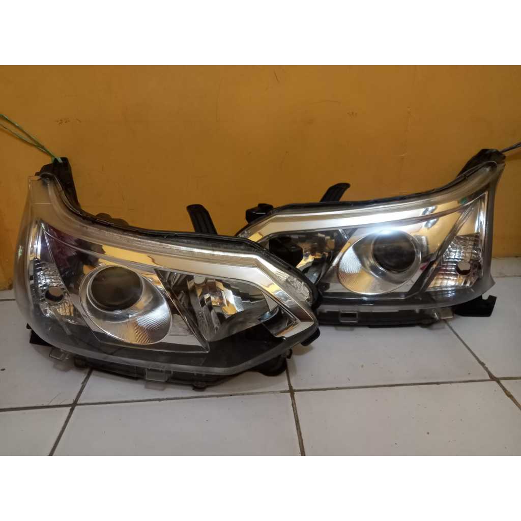 Headlamp AVANZA / XENIA 2016 - 2017