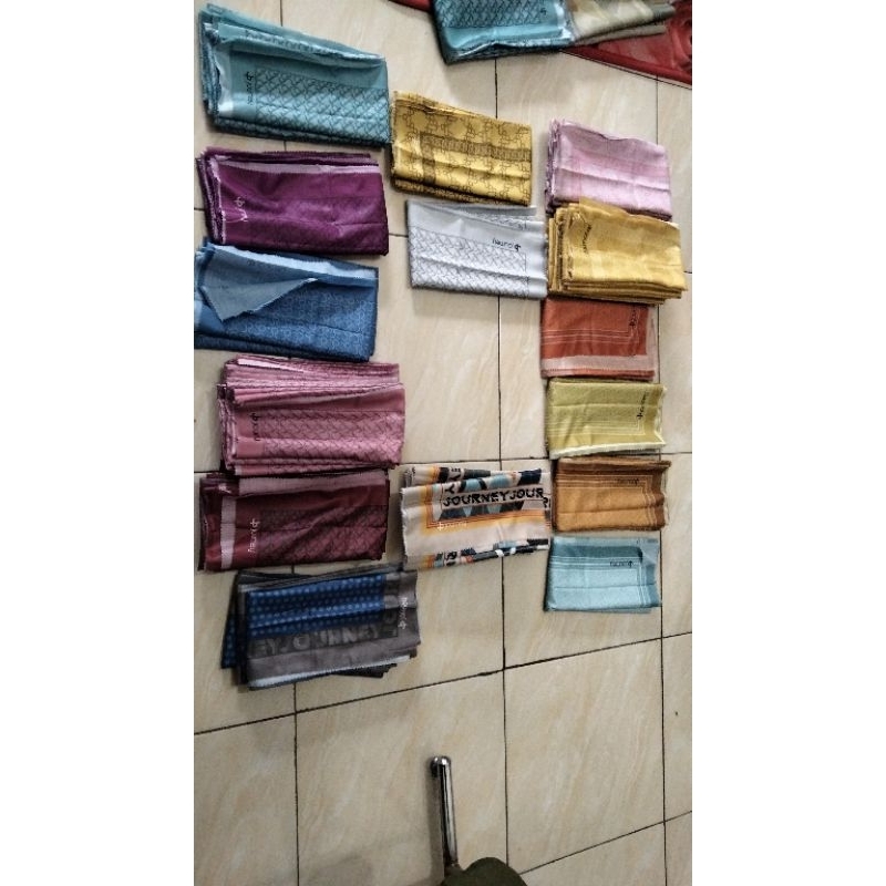 DEFECT JOURNEY SCARVES