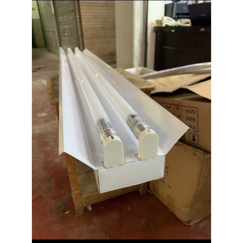 kap t8 tl tko outbow 2x36 120cm 120 cm set t8 morgen philips