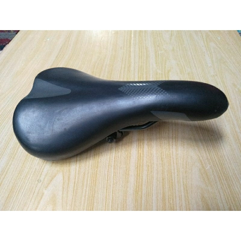 preloved Sadel polygon monarch 5