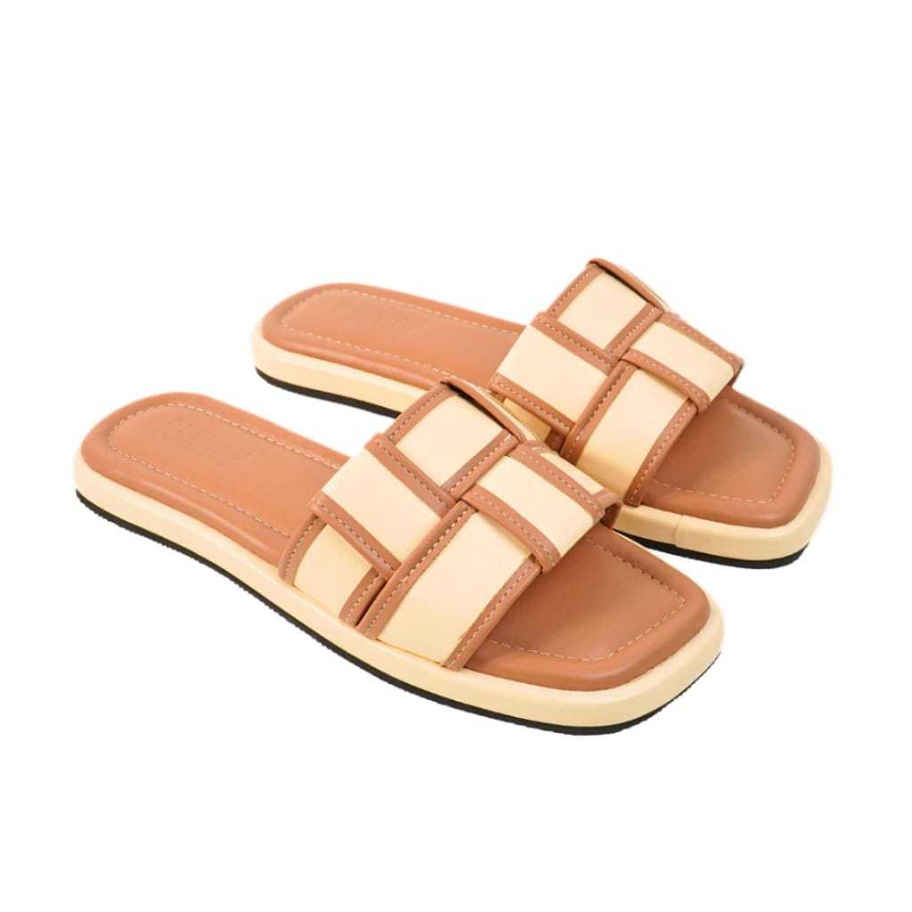 Platform Sandal Wanita Premium Full Busa