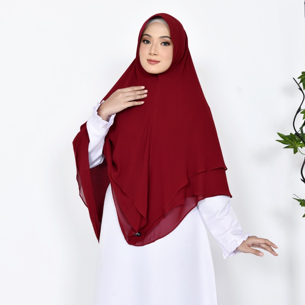 Sabrina Khimar Syari Tiga Layer Maron