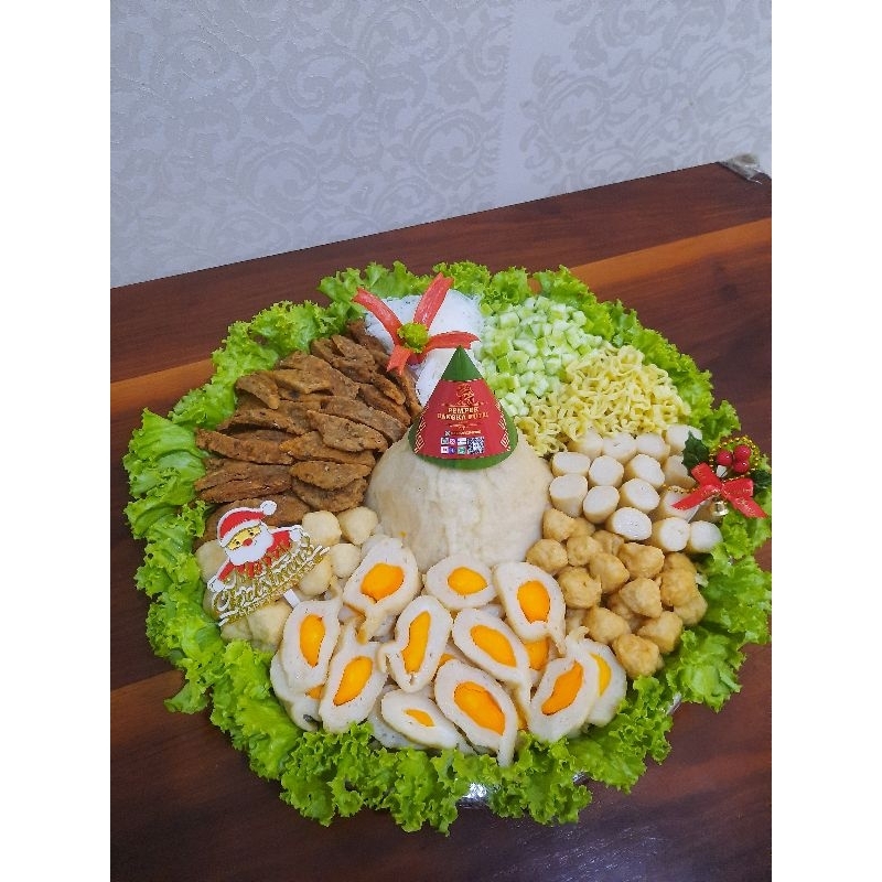 

Tumpeng atau Tampah Pempek Ikan Tenggiri 20 atau 30 orang