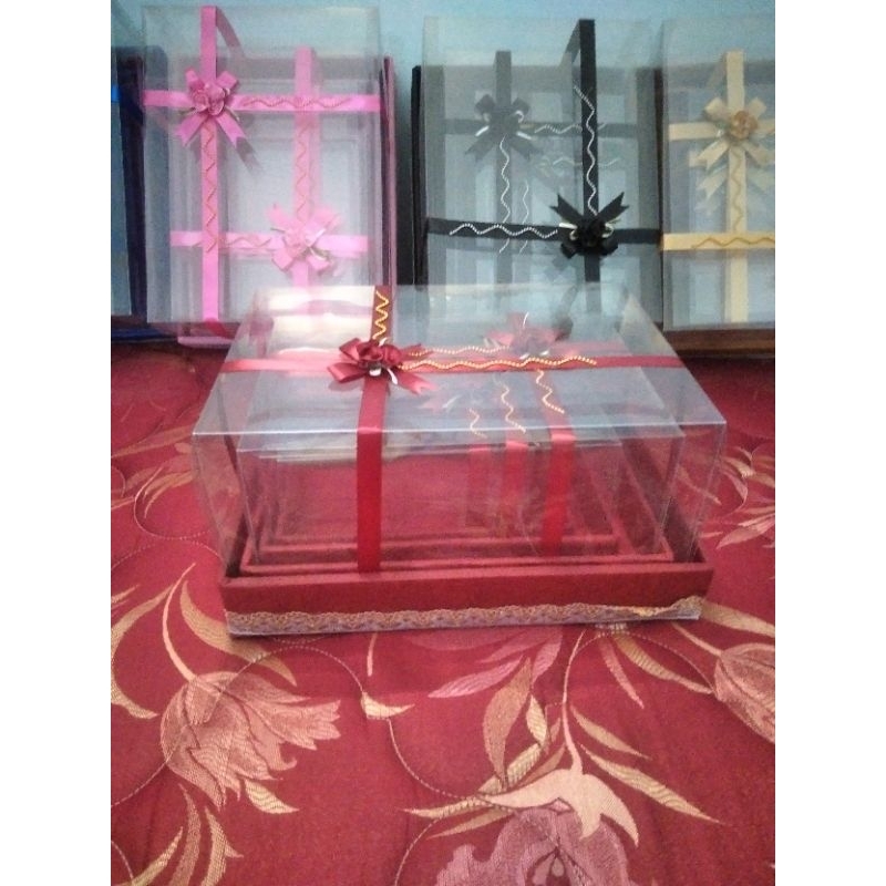 KOTAK HANTARAN SESERAHAN BOX LAMARAN PERNIKAHAN PARSEL TEMPAT MAHAR TEMPAT MAKE UP