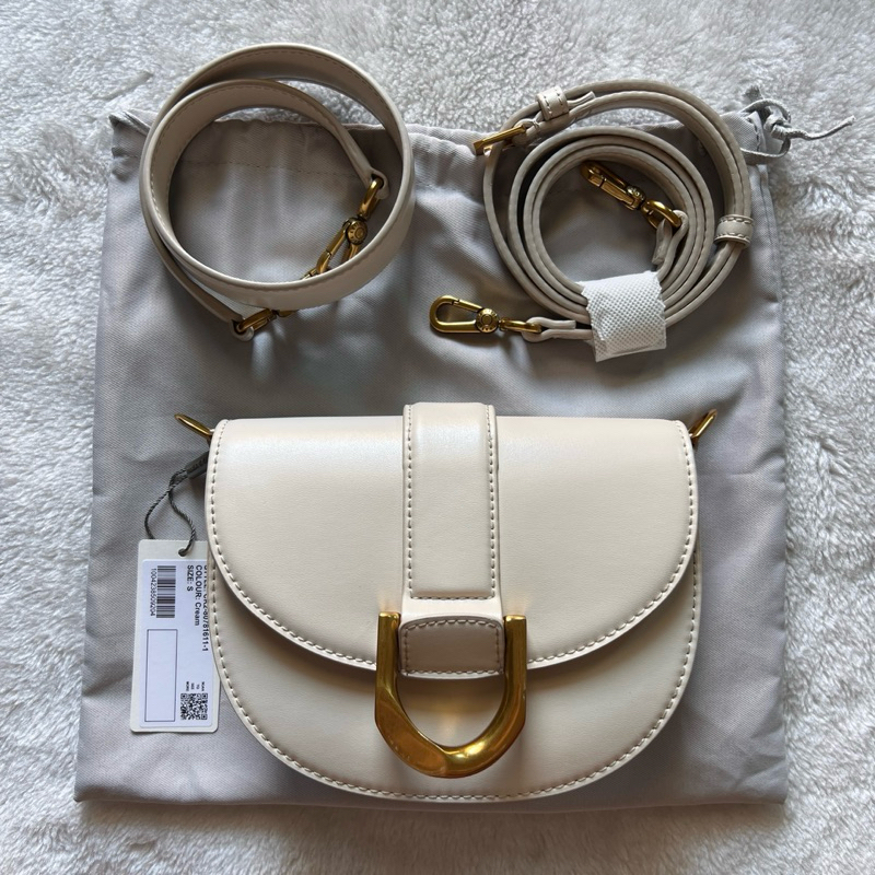 Tas Charles and Keith Small Gabine Saddle Bag in Cream Original Preloved