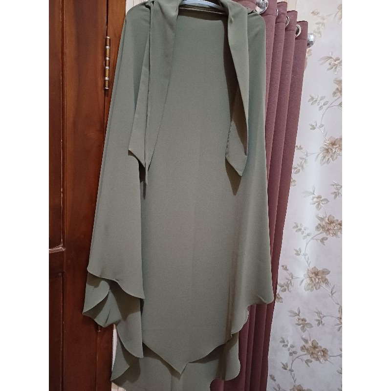 preloved ditsy FK shadeeya sage green