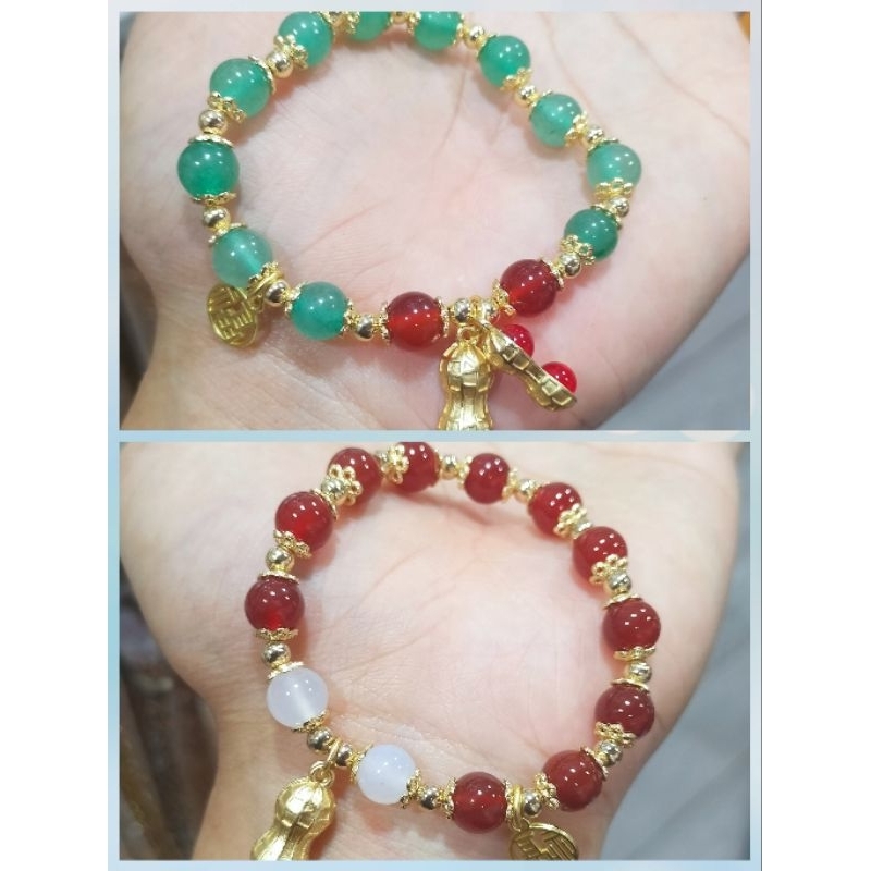 Gelang tangan batu giok berlapis emas