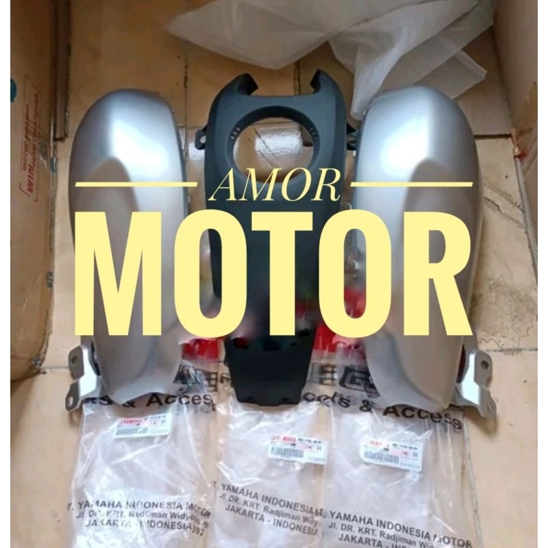 COVER TANGKI 1SET YAMAHA XSR155 XSR 155 ORIGINL - SILVER