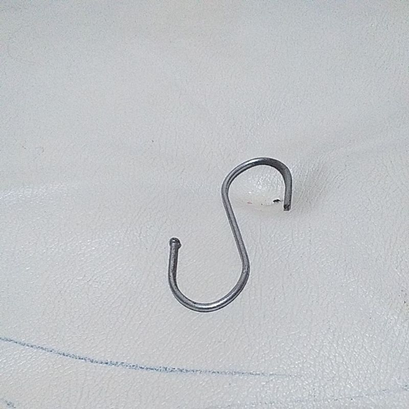 PENGAIT CANTELAN BESI S