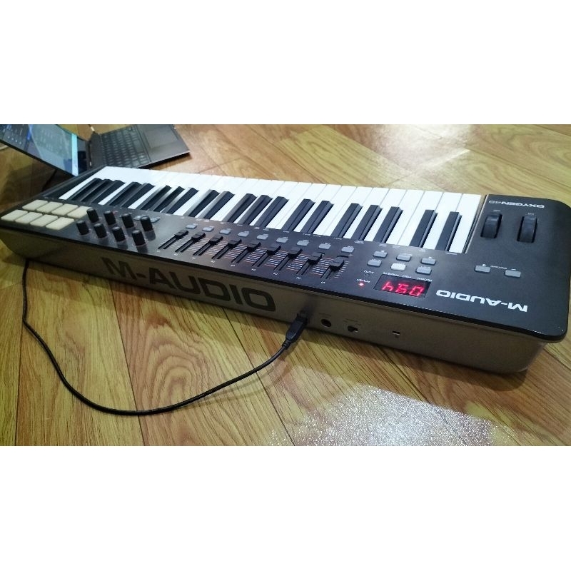 Midi Controller M Audio Oxygen 49