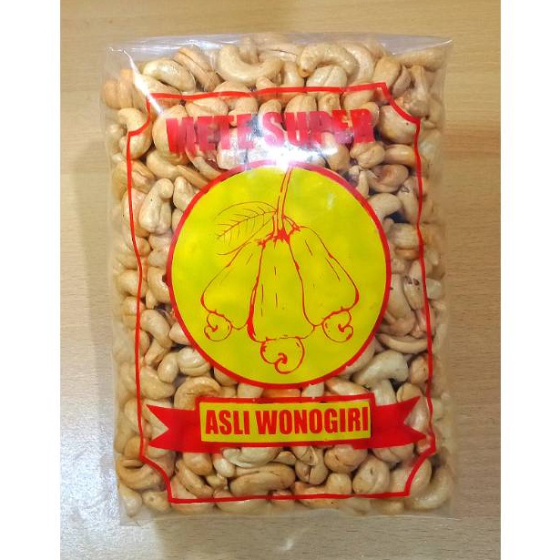 

41 Kacang Mete Mede matang grade super 1kg asli Wonogiri Stock Banyak