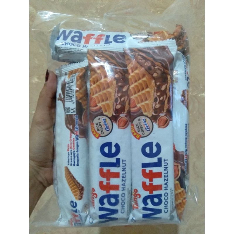 

TANGO WAFFLE ISI 15PC x 25gr COOKIES CREAM DAN MOCA LATTE