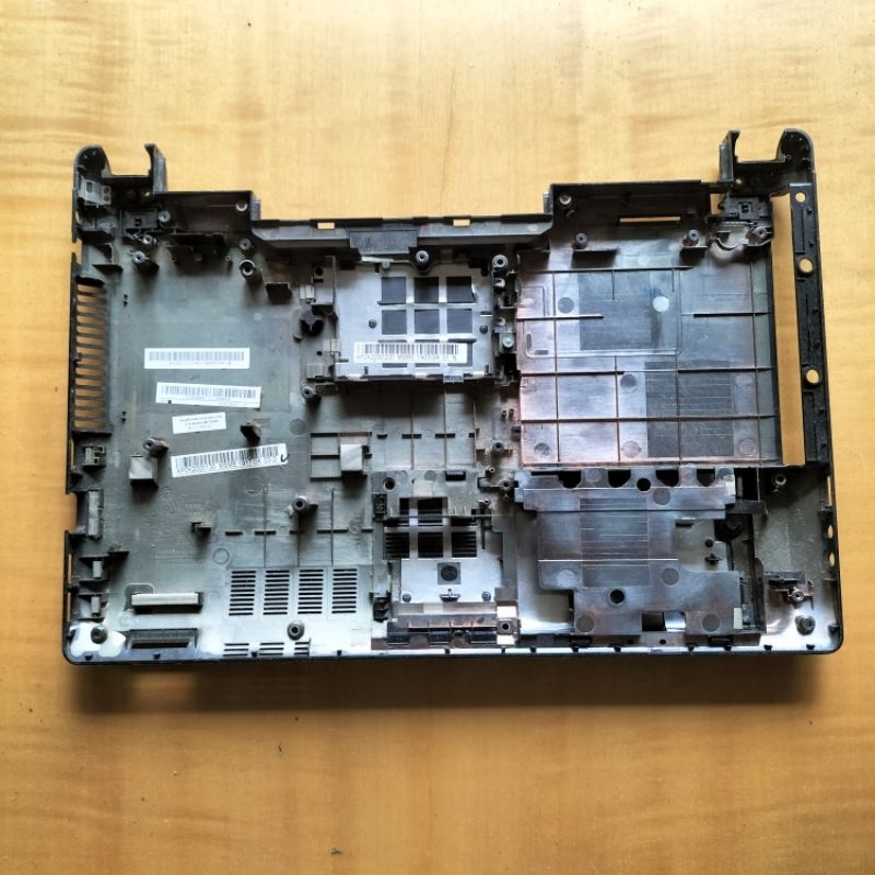 Kesing Case Casing Bottom Bawah Laptop Asus K43U X43U