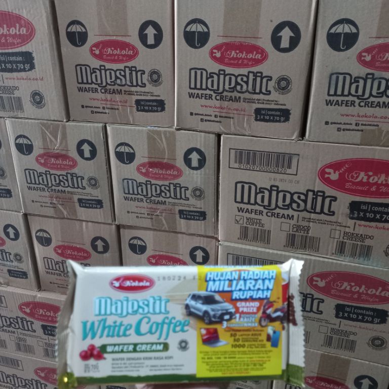 

P00 kokola majestic wafer 70 gram 1 dus isi 30 pcs Best Product ヽ(