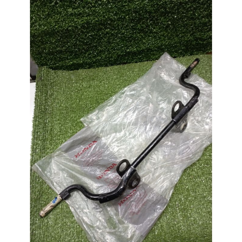 besi step depan Honda karisma ori AHM (50610-KPH-900)