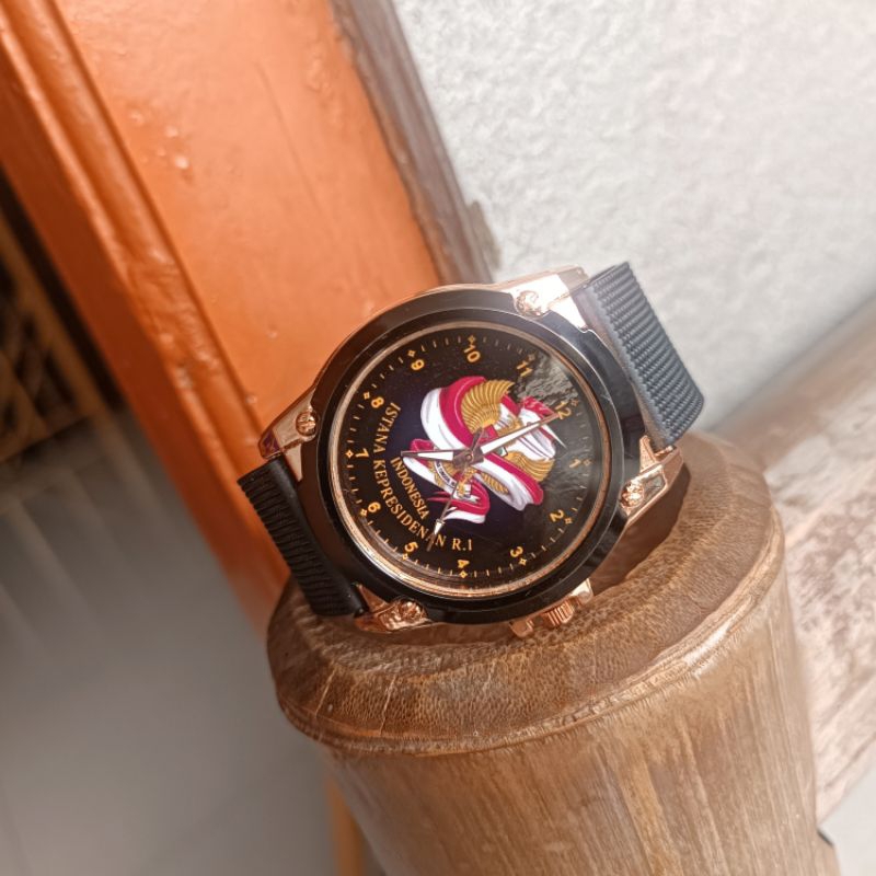 JAM TANGAN PRIA LOGO GARUDA