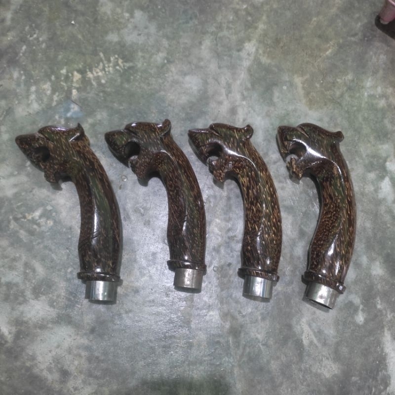 gagang golok motif unik ukiran singa