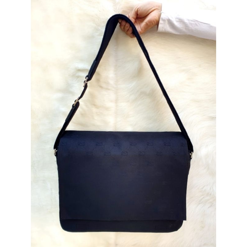 Tas Hitam Selempang Pria Kanvas Mix Kulit Asli