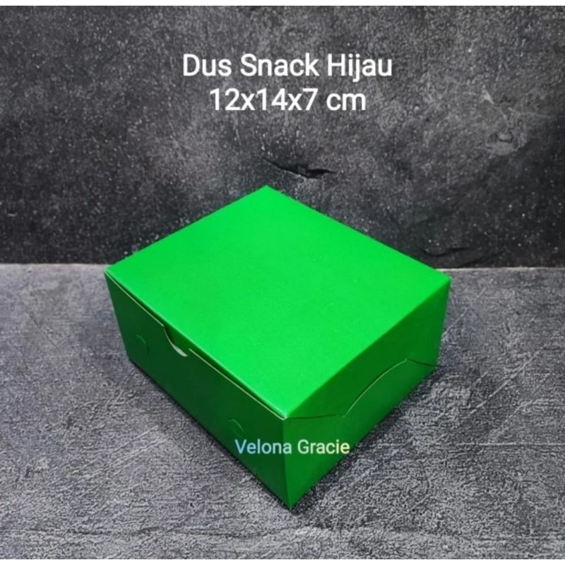 

Dus Hijau 12x14 isi 50 pcs GS Kotak Kue Snack Box - LB