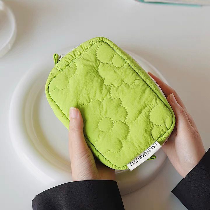 Travel pouch kosmetik charger pembalut dompet kunci hp tas cosmetic makeup wanita motif bunga cantik