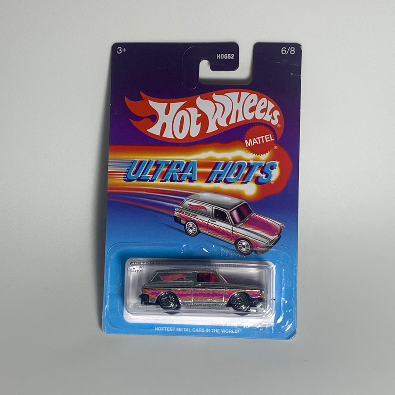 Hot Wheels Ultra Hots Custom ‘69 Volkswagen Squareback