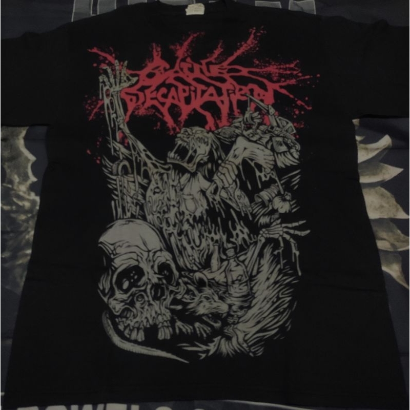 Cattle Decapitation - Alone At The Landfill