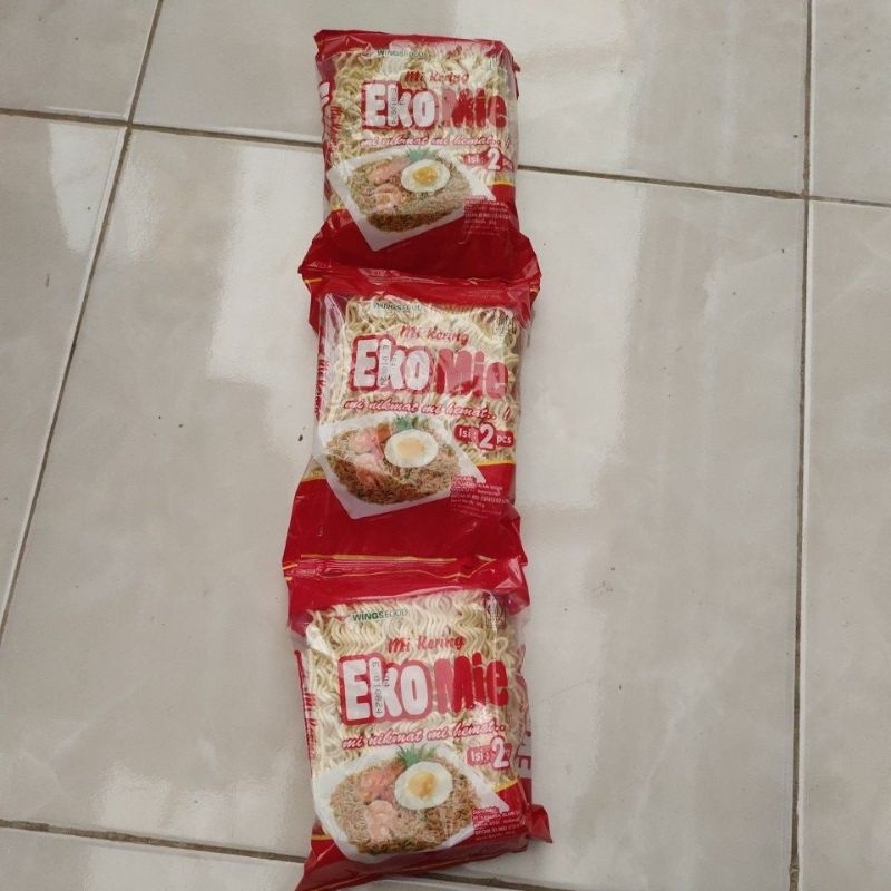 

mie kering ekomie