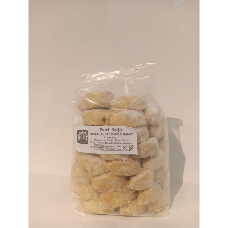 

Kue kering putri salju