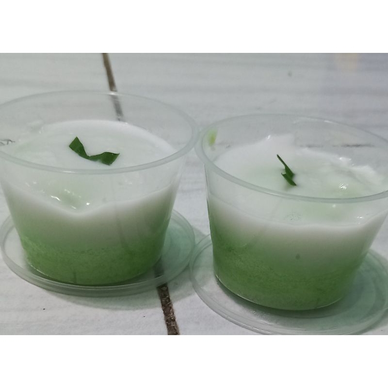 

CAKE PANDAN SAUS SANTAN