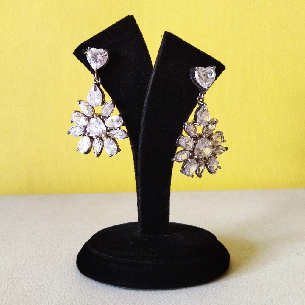 ANNYEONG HASEYO GIFT SHOP | Anting Perak Panjang | Silver Earrings | Titanium | Panjang 4 cm
