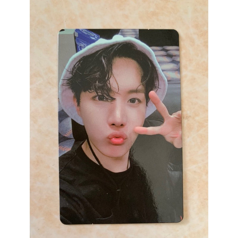 PC J-Hope LOVE YOURSELF NEW YORK (BOOKED)