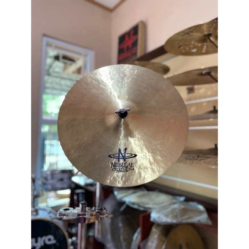 NEBULAE AKHTAR CRASH 16"