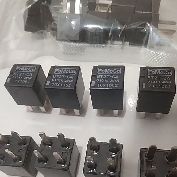 MODEL CNZ880 Relay Fomoco Ori K4 12v bisa buat relay Ac/relay lampu/relay injection nuzle wuling