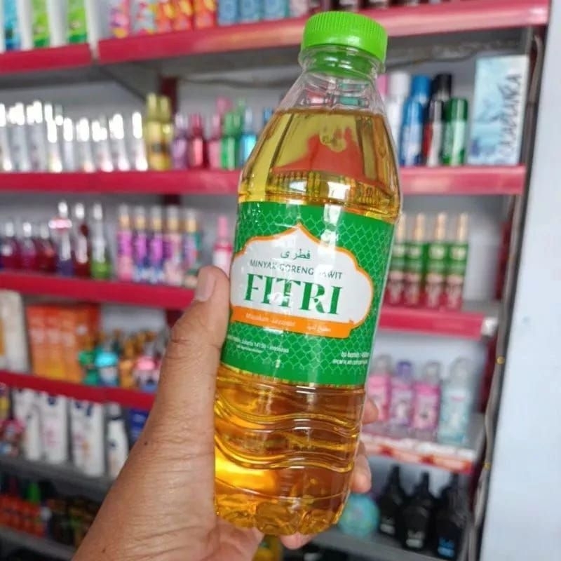 

Minyak Goreng FITRI 400Ml kemasan botol