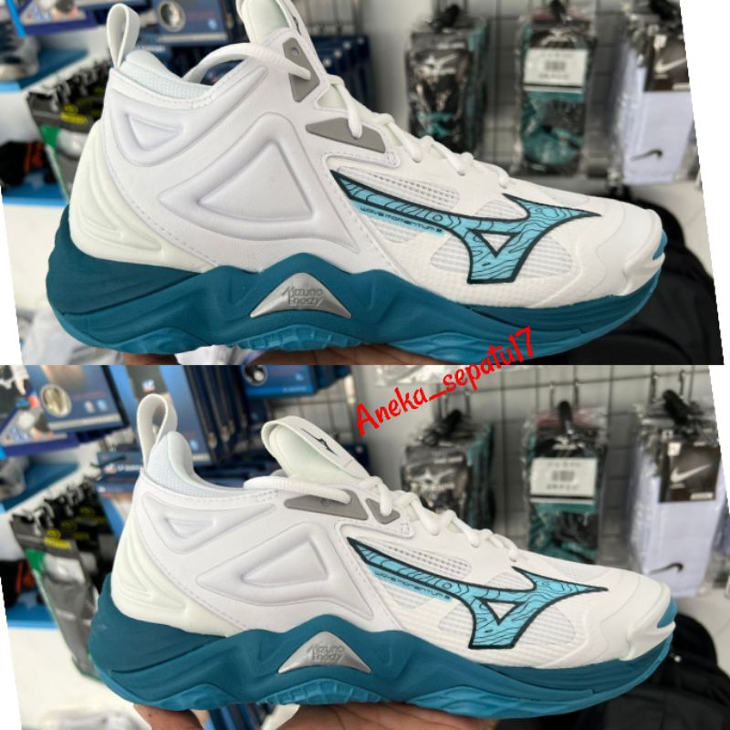 Mizuno wave momentum 3 original