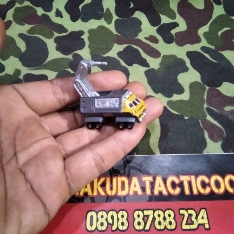 Ultraman Gaia Vehicle Seagull Fan Top ULTRAMAN GAIA Rescue Vehicle Micro Toys