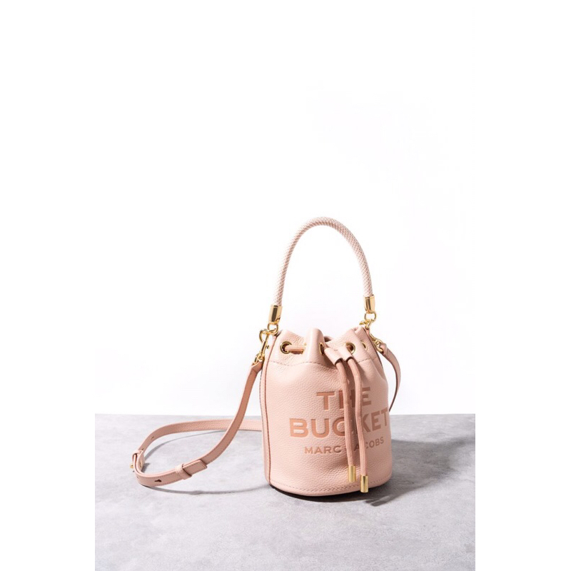 MJ The leather bucket bag 16x21x16 CM