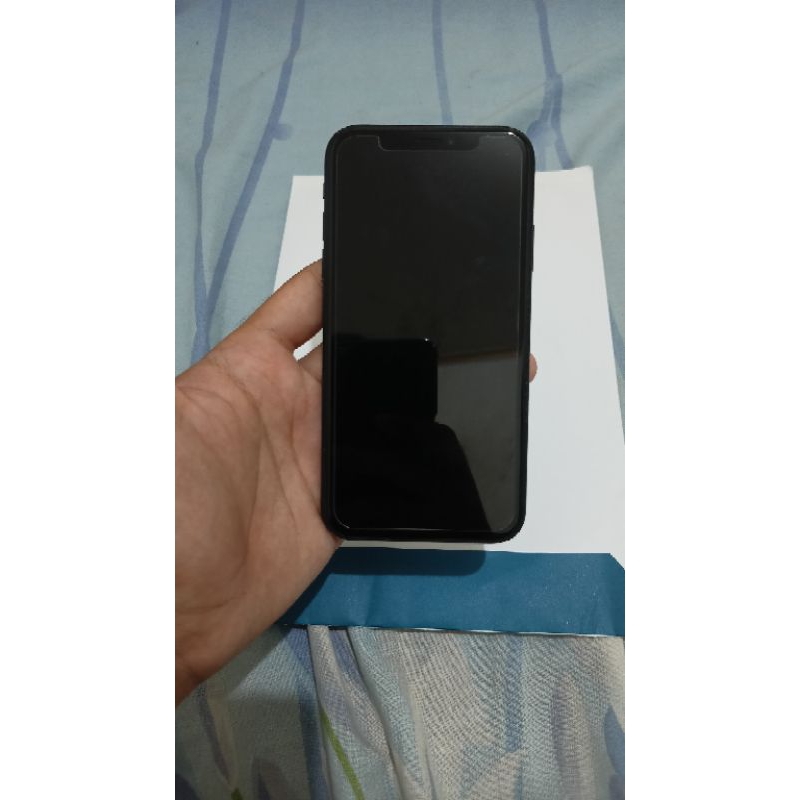 iPhone XR 128 GB iBox