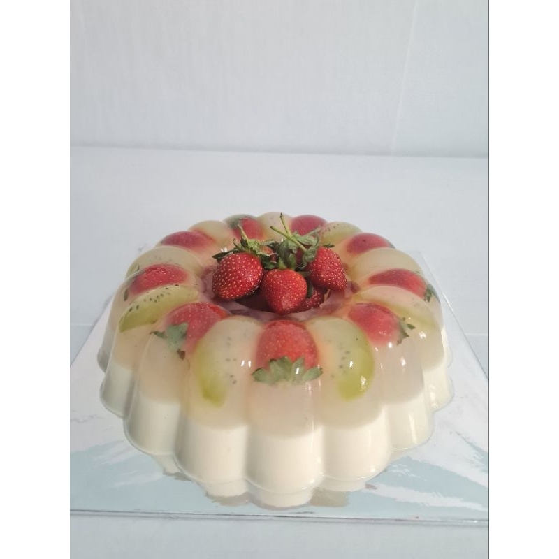 

PUDDING BUAH 24cm