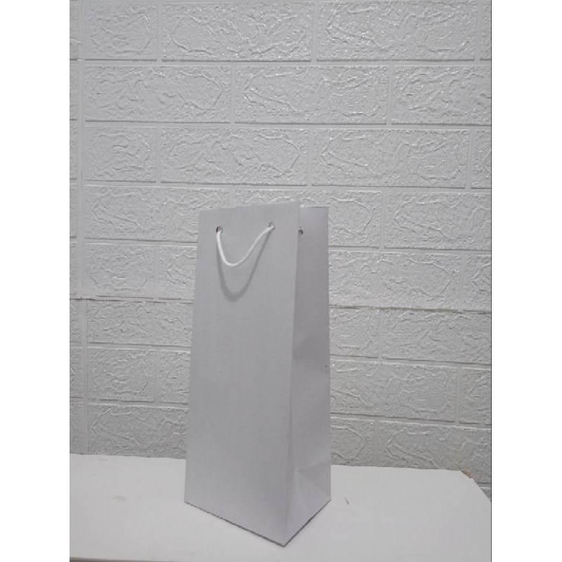 

PAPERBAG BOTOL PENDEK 10X8X20