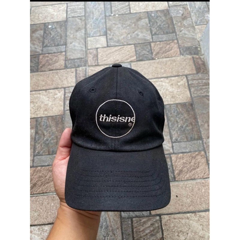 Caps thisisneverthat