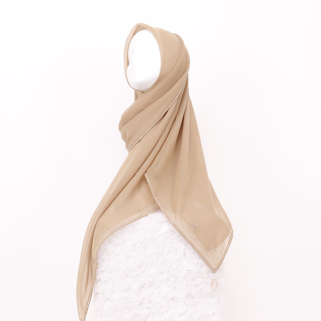 Ayu Lestari Scarf - Vanilla Kelly Scarf Paris Japan Square Diamond Premium by Nadiya