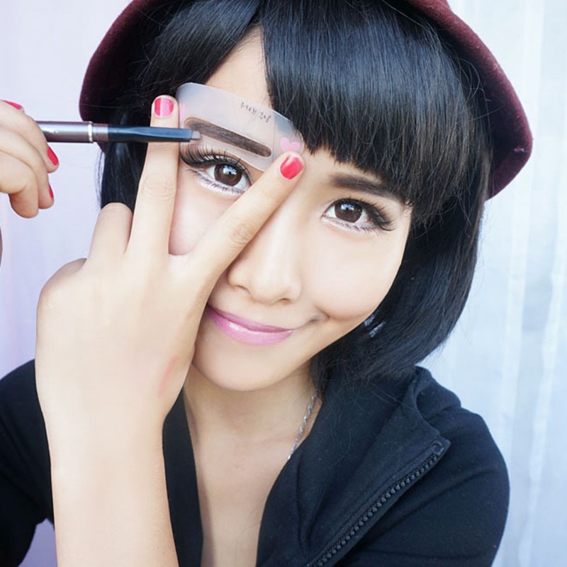 Cetakan Alis / Mini Eyebrow Set 3 in 1 / Make Up Cetakan Alis Impor / Pencetak Alis 3 Bentuk Alis