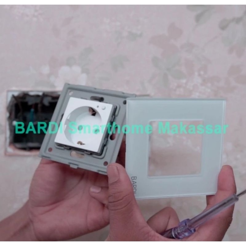 Jasa Pasang Stop Kontak BARDI Wall Socket