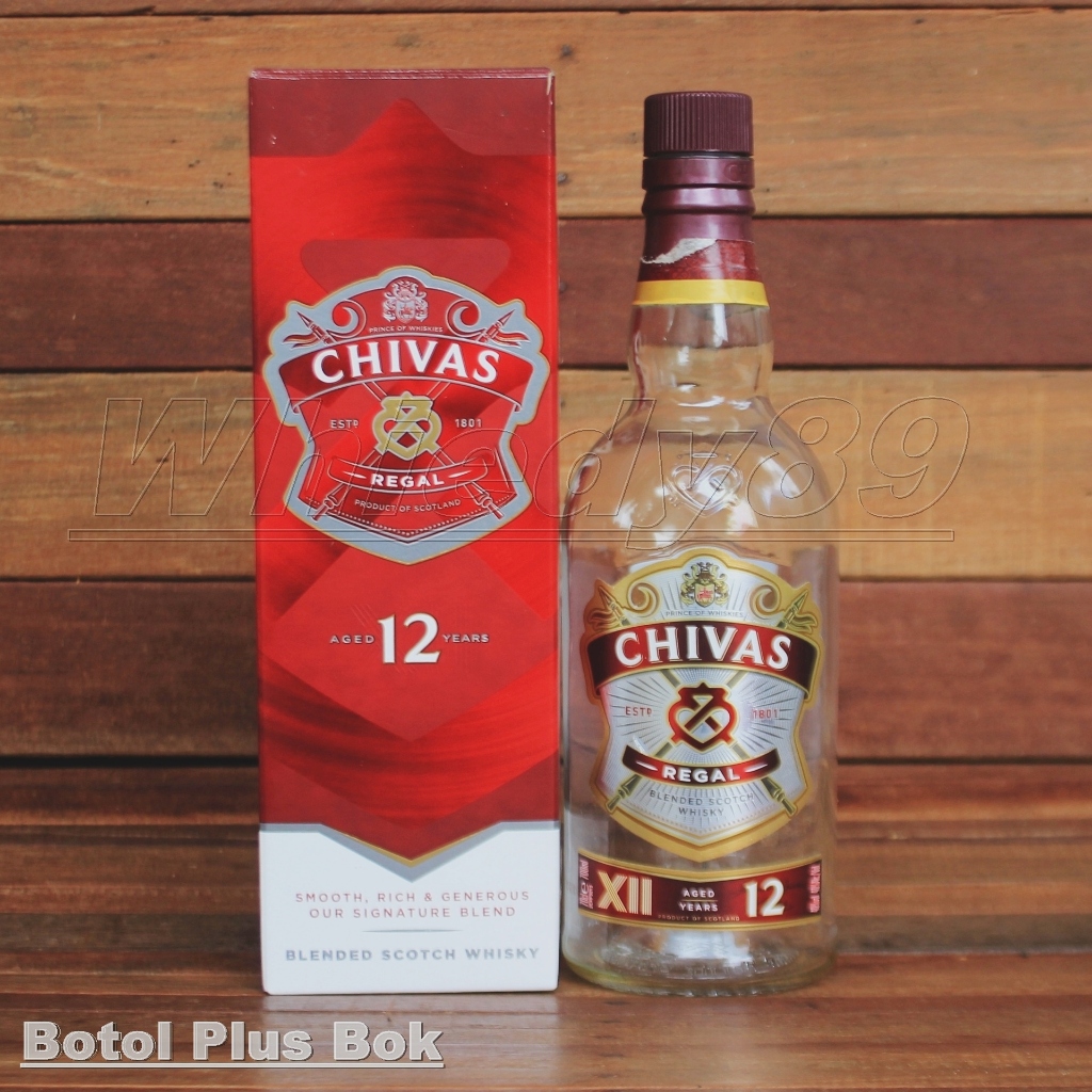 Botol bekas miras chivas regal buat pajangan