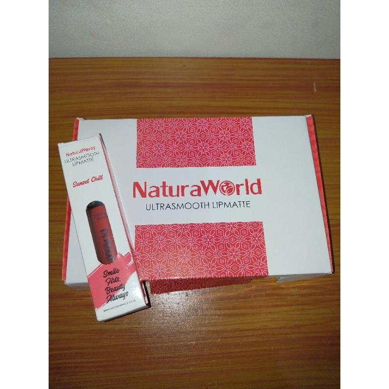LIPSTIK NATURA WORLD ORI,Jual Rugi,Masih BARU SEGEL,Tinggal 1 pcs,dijual sblm Epx